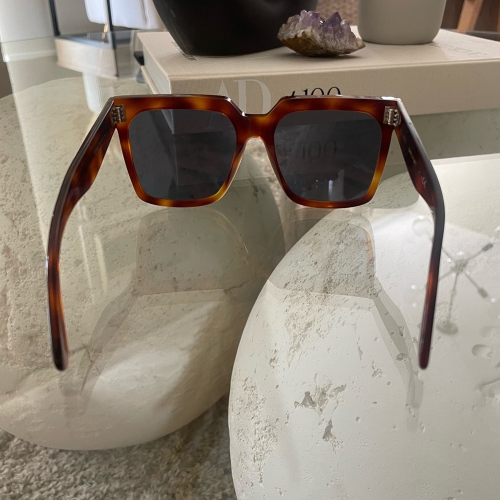 CELINE PARIS CL40055I 53V HAVANA/BLUE LENS AUTHENTIC SUNGLASSES 55-18 - Picture 7 of 10